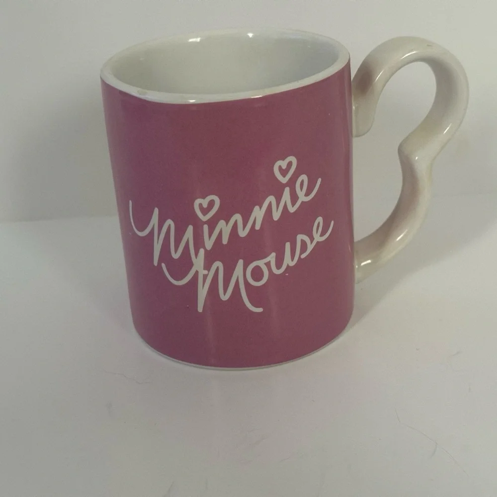 Disney Minnie Mouse Pink‎ and White Mug